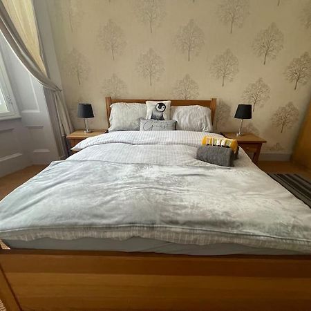 Stunning West End Flat! Apartman Glasgow Kültér fotó