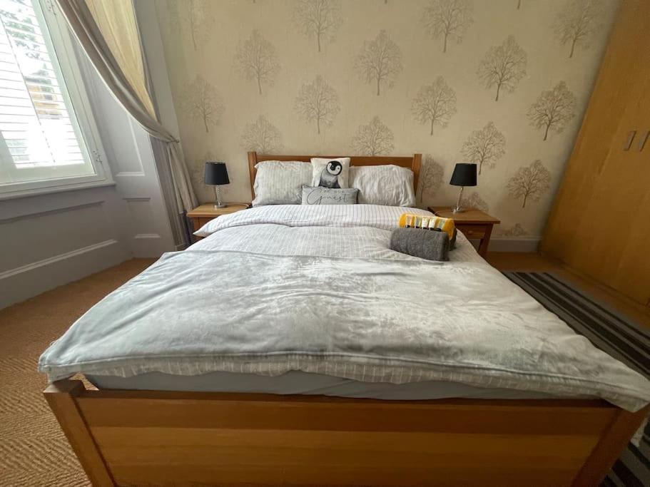 Stunning West End Flat! Apartman Glasgow Kültér fotó